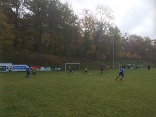31.10.2015 SpG SV GW Straußfurt vs. FSV 06 Kölleda