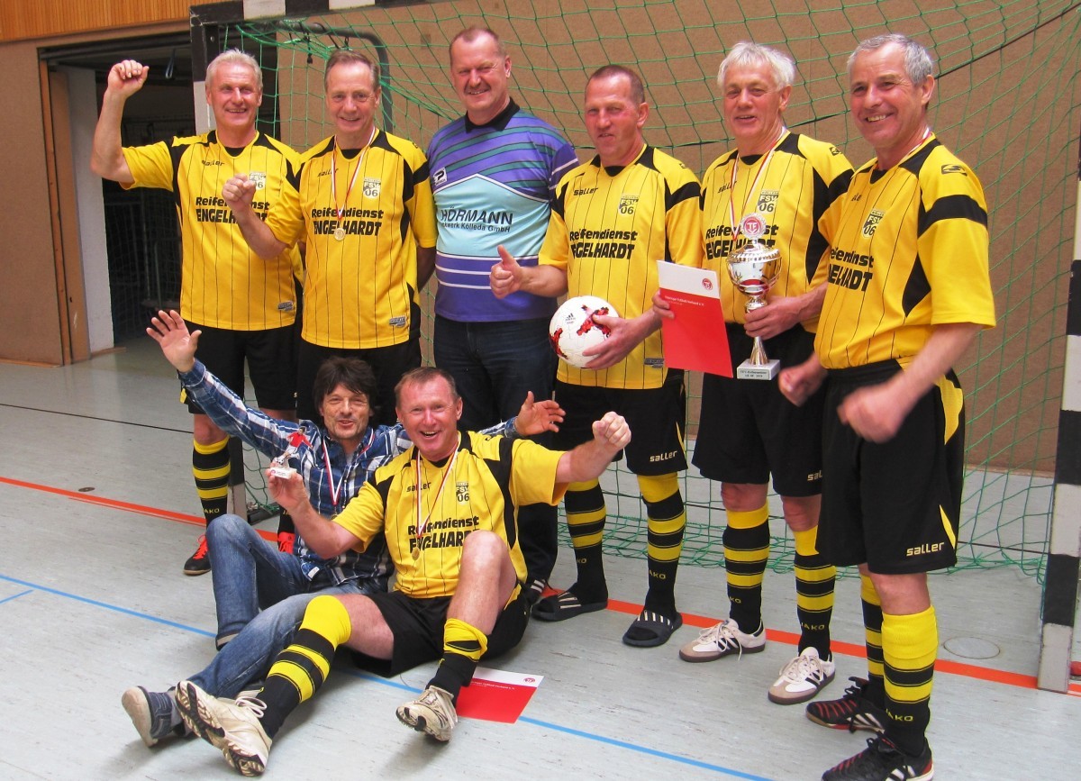 Kölledaer Alte Herren sind Ü60-Hallenlandesmeister