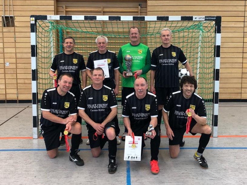 Kölledaer Alte Herren sind Ü55-Thüringenmeister im Futsal