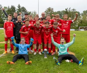 Letzter Spieltag und Übergabe Meisterpokal D1-Junioren